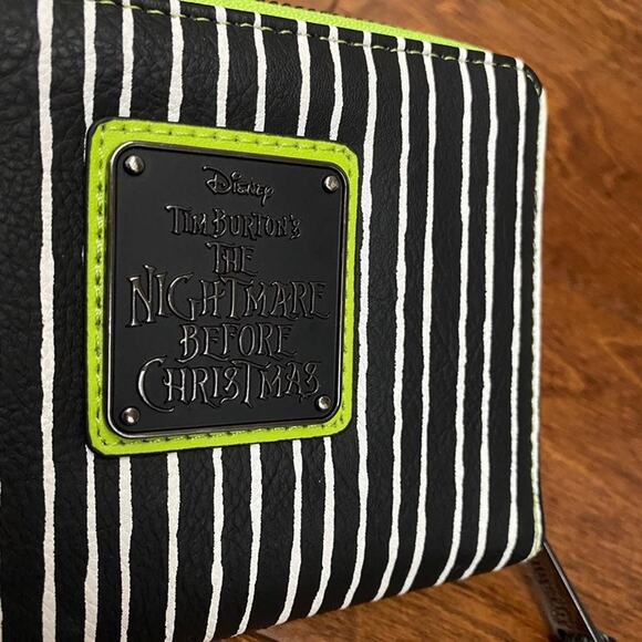 LOUNGEFLY Nightmare Before Christmas Jack Skellington Zip Wallet - Picture 4 of 6